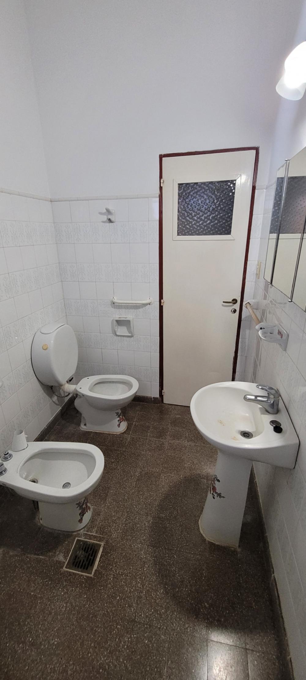 VENDO CASA (R. Z. Peña) Urdinarrain 