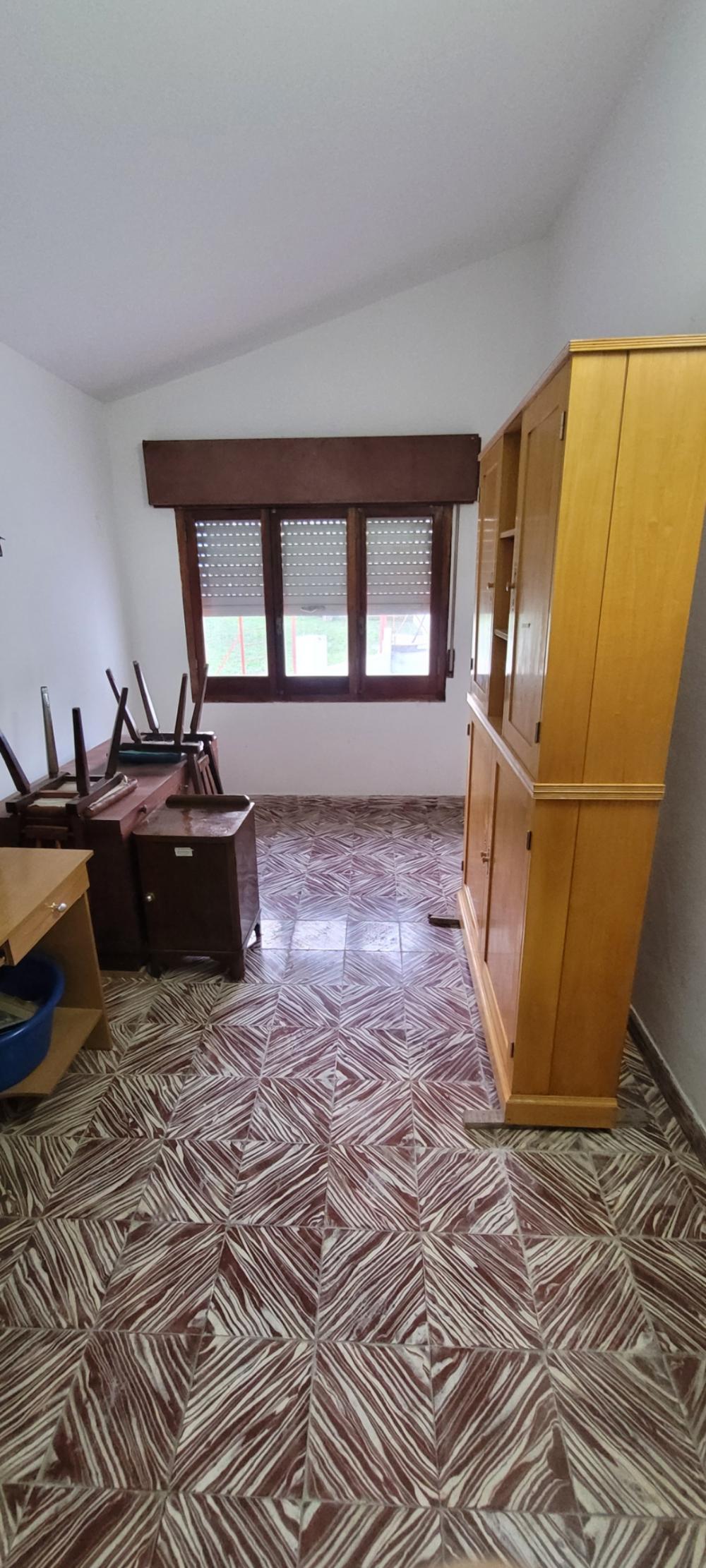 VENDO CASA (R. Z. Peña) Urdinarrain 