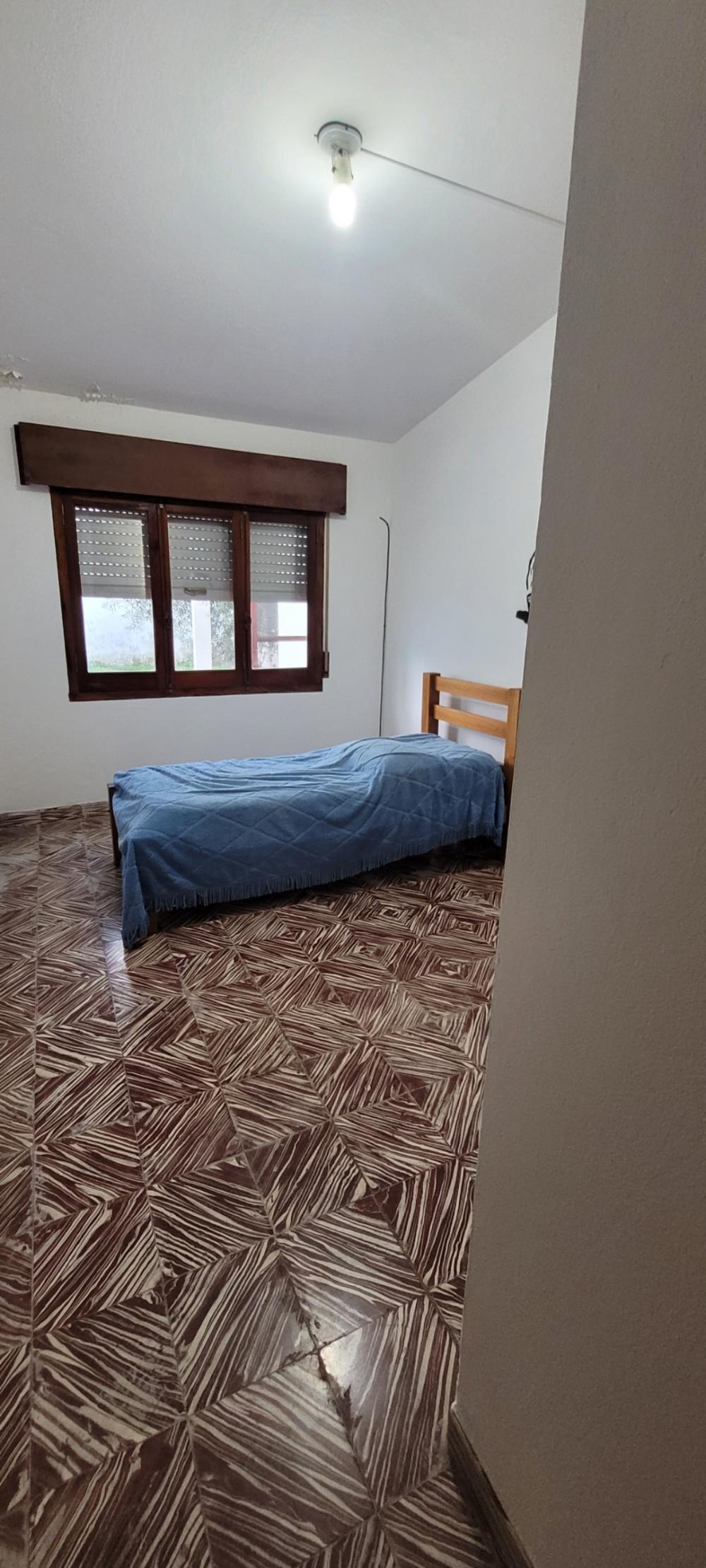VENDO CASA (R. Z. Peña) Urdinarrain 